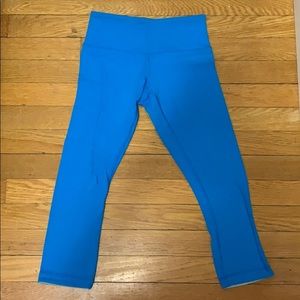 Blue lululemon capri leggings